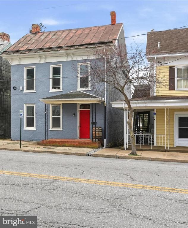 34 W Salisbury Street photo 1