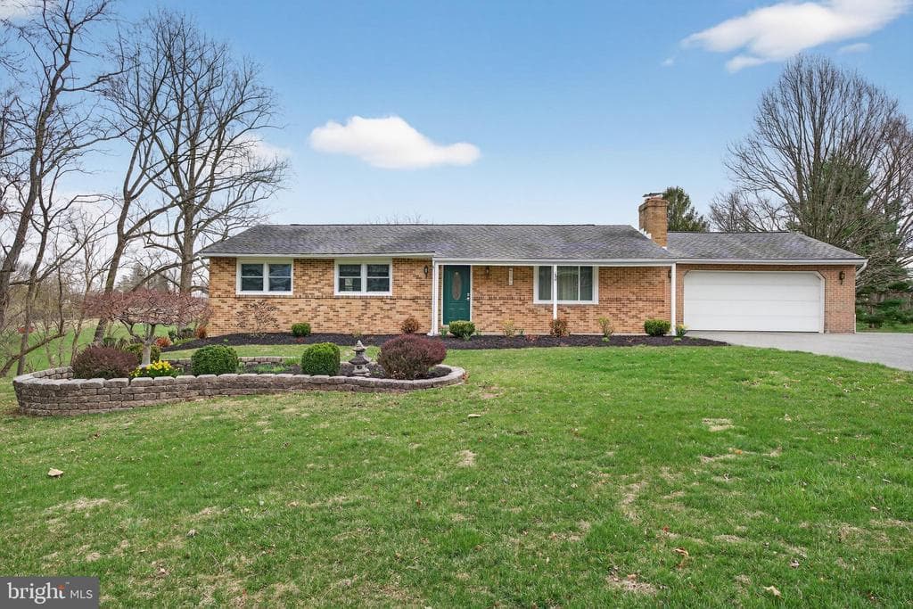1115 Stromko Drive photo 1