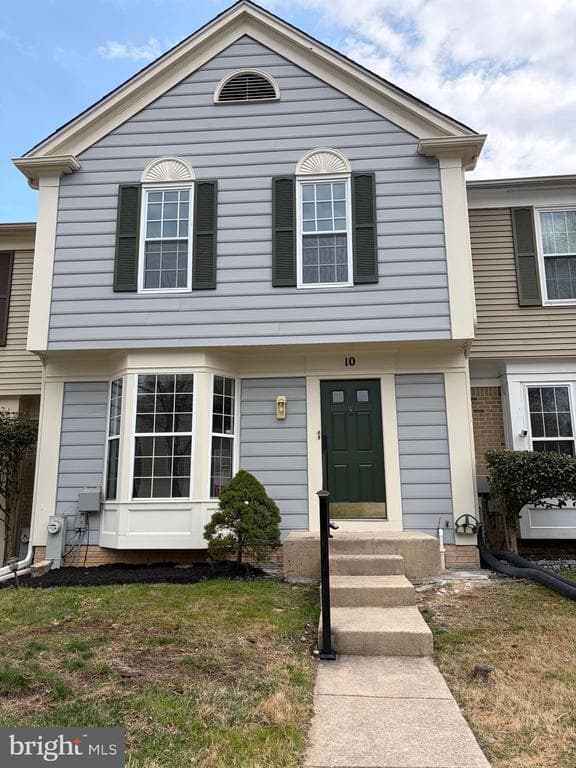 10 Windbluff Court photo 1