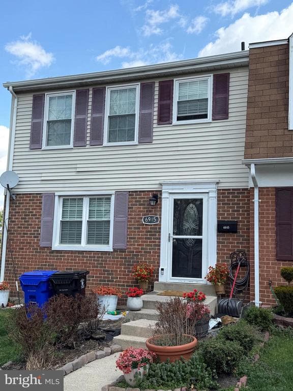 6915 Scotch Drive photo 1