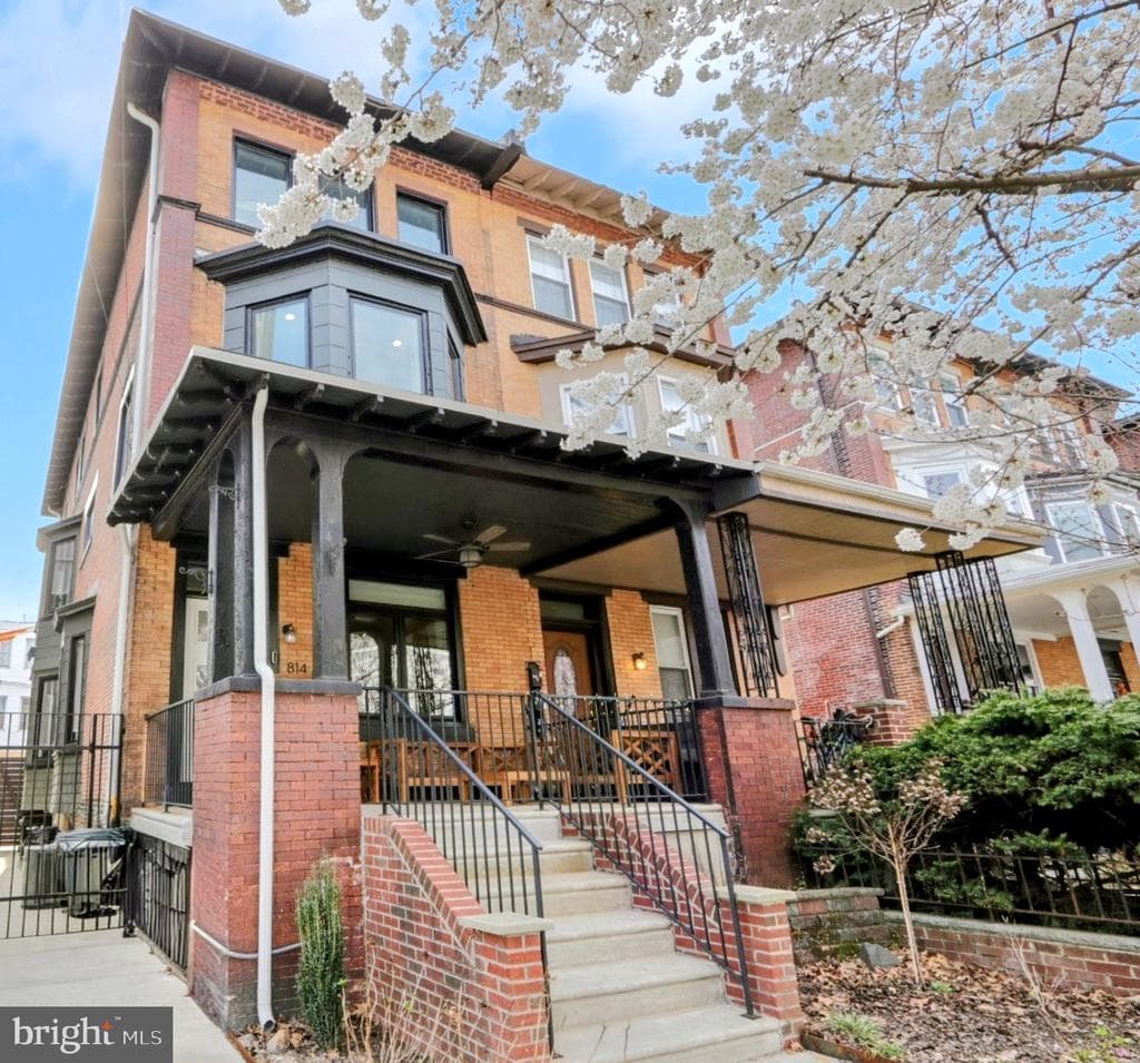 814 S 49th Street photo 1