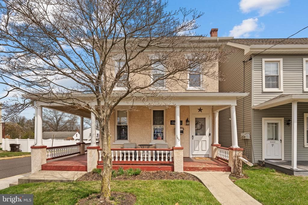 145 Main Street photo 1