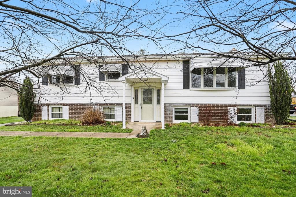 113 Forest Hills Road photo 1