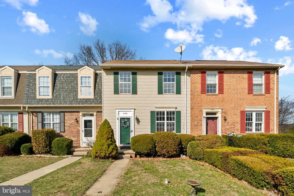 446 Logan Drive photo 1