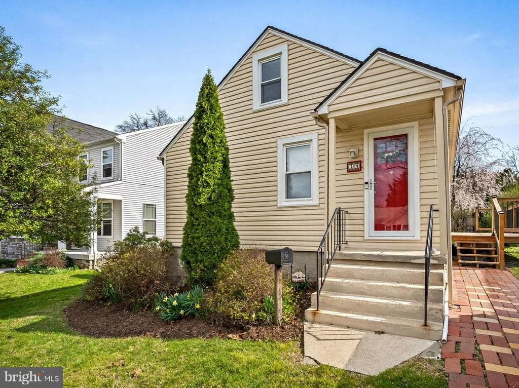 39 Northwood Drive photo 1