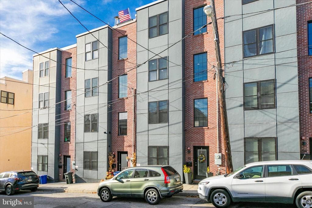 112 Kingsley Street photo 1