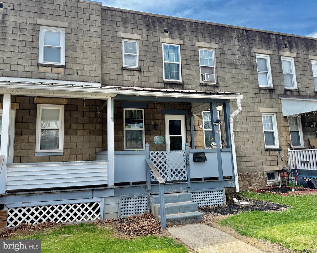 424 S Wayne Street photo 1