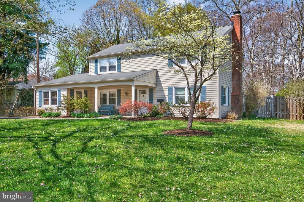 4204 Yeadon Court photo 1