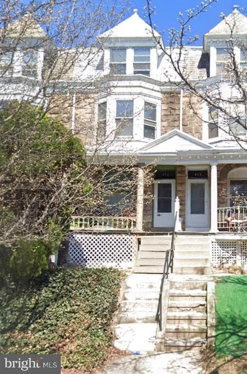 409 Spring Street photo 1