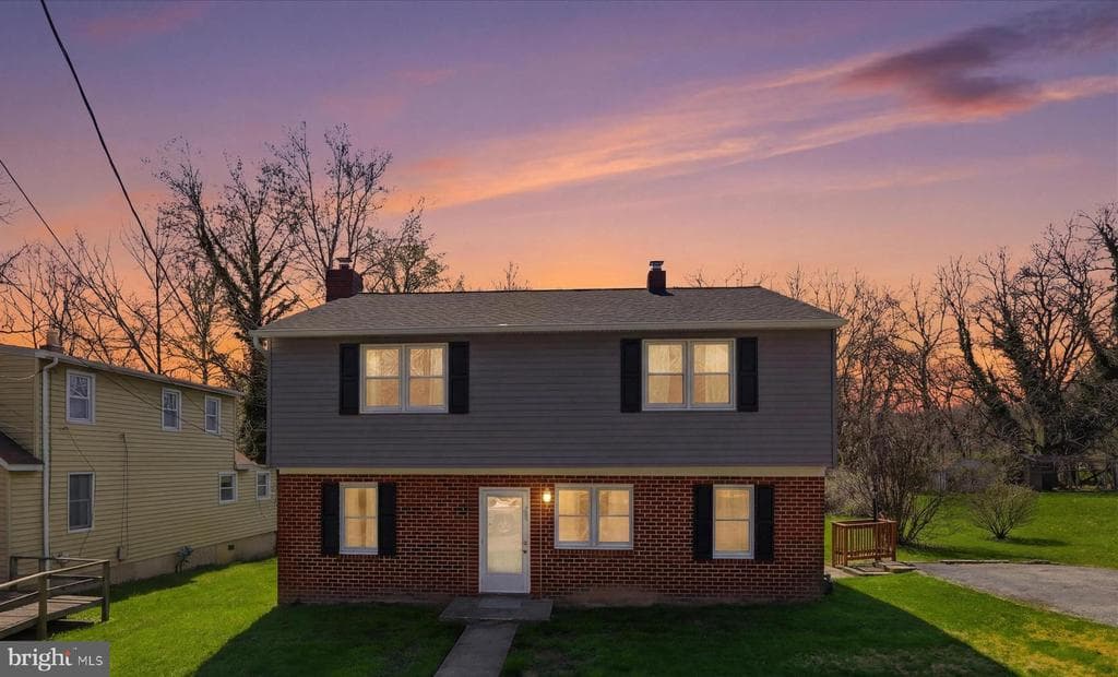 3007 Edwards Avenue photo 1