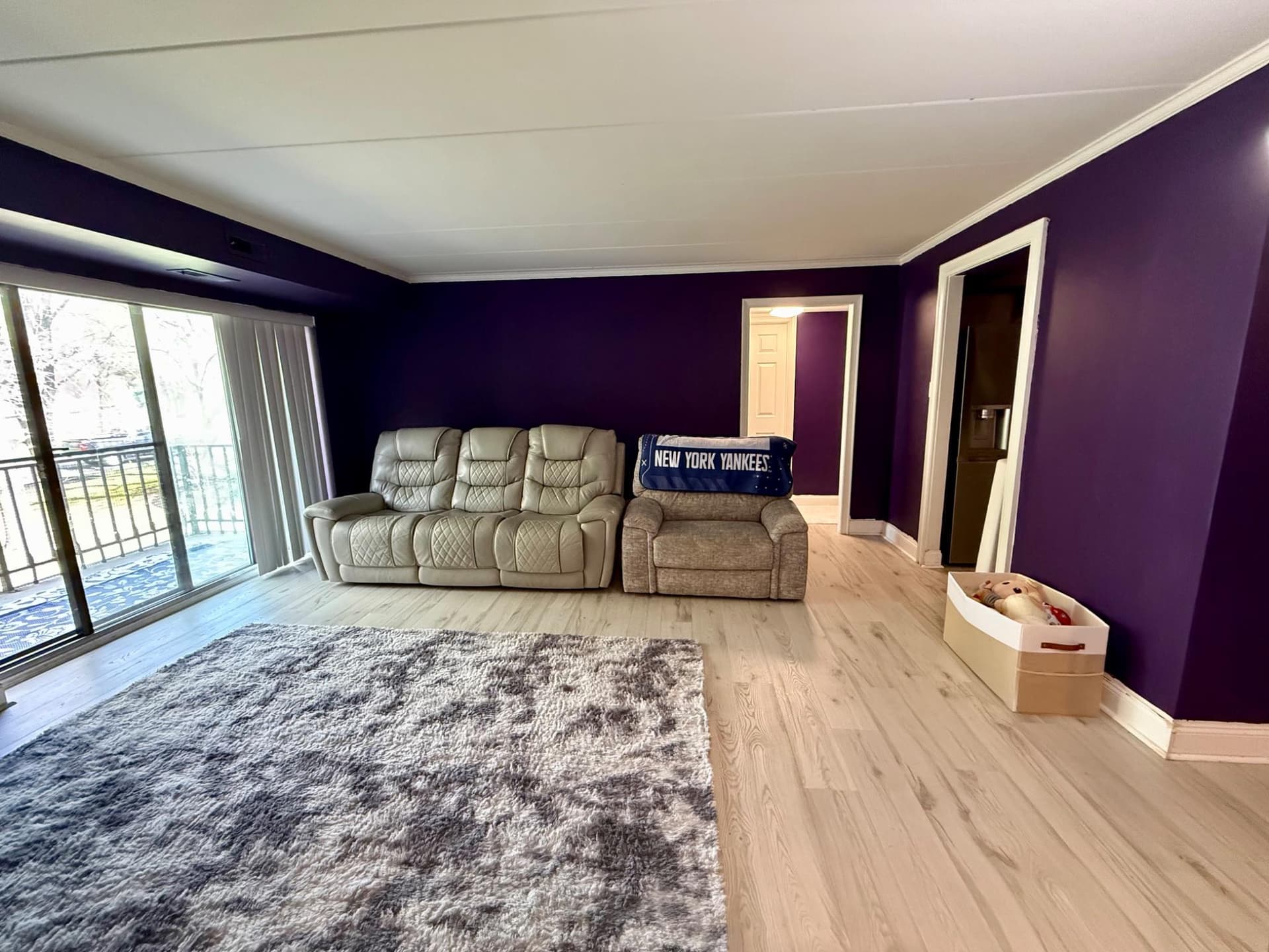 15 Oakridge Drive photo 1