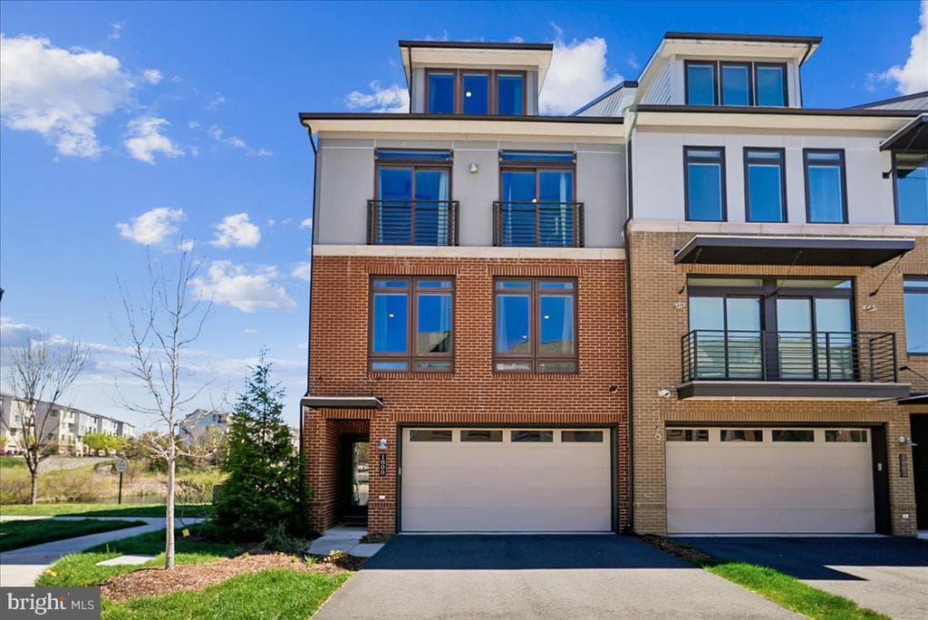 1800 Blue Marble Terrace SE photo 1