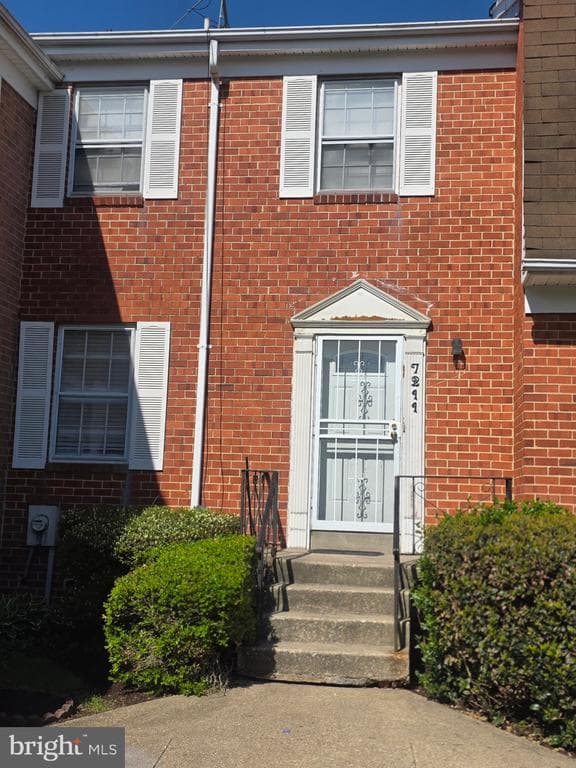 7211 Cross Street photo 1