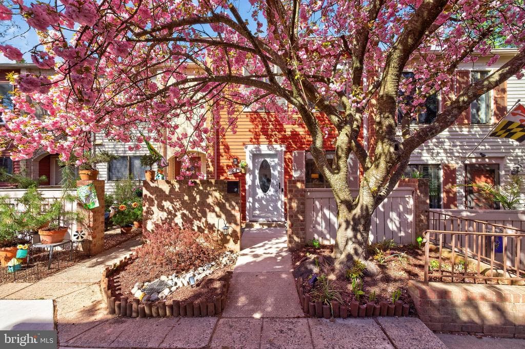 67 Brassie Court photo 1