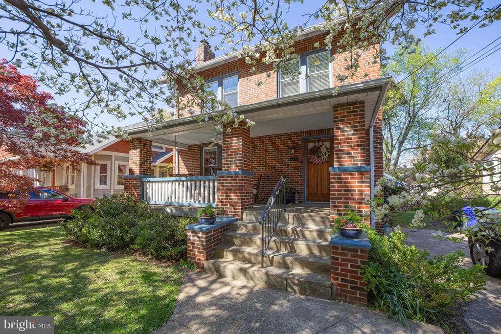 4410 Sheridan Street photo 1