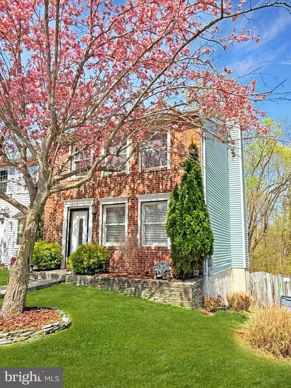 10813 Sir Barton Circle photo 1