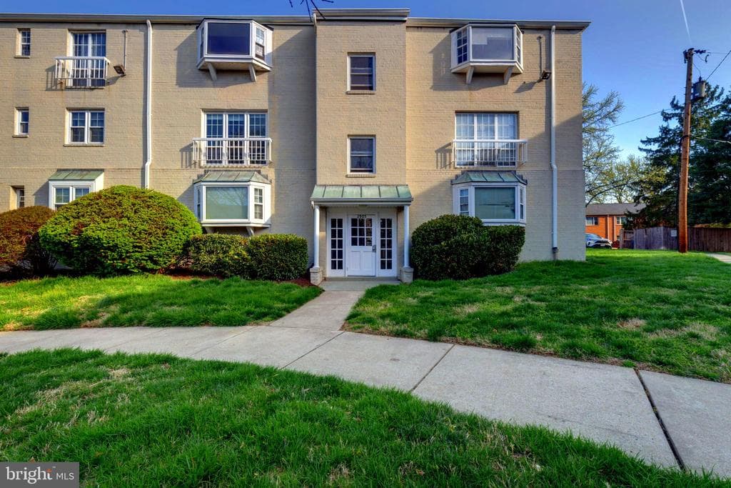 2905 Willston Place photo 1