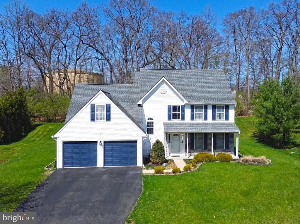 219 Berkshire Drive photo 1