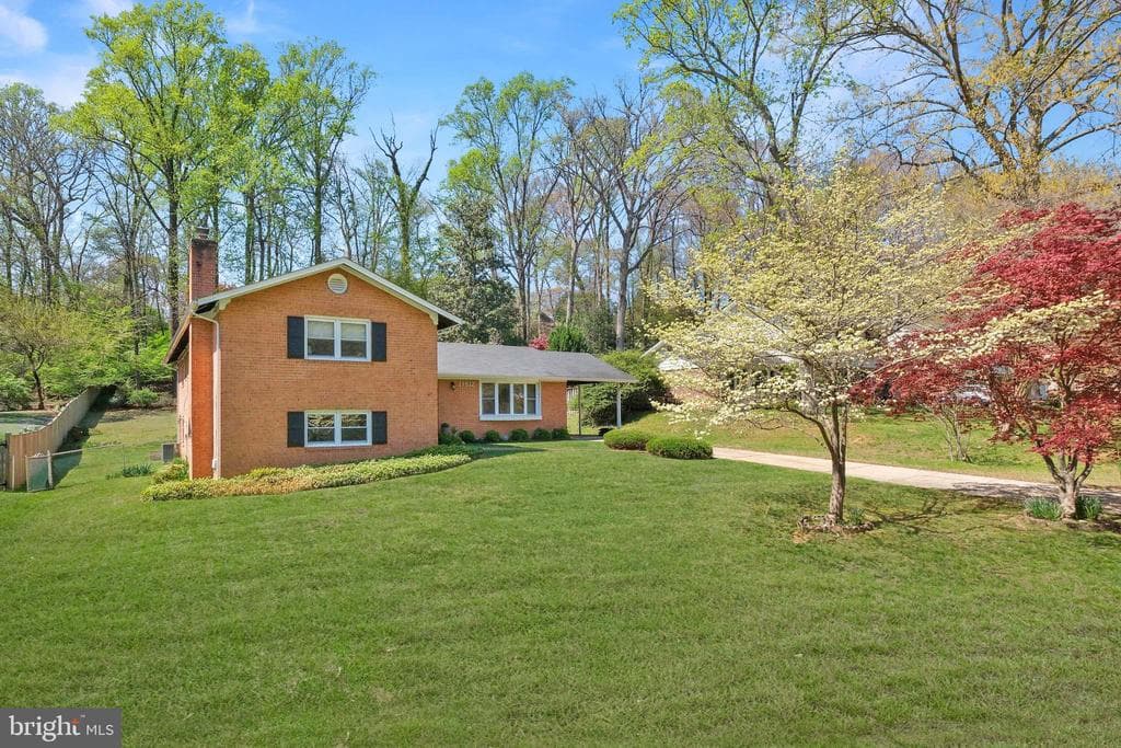 11612 Stonewood Lane photo 1