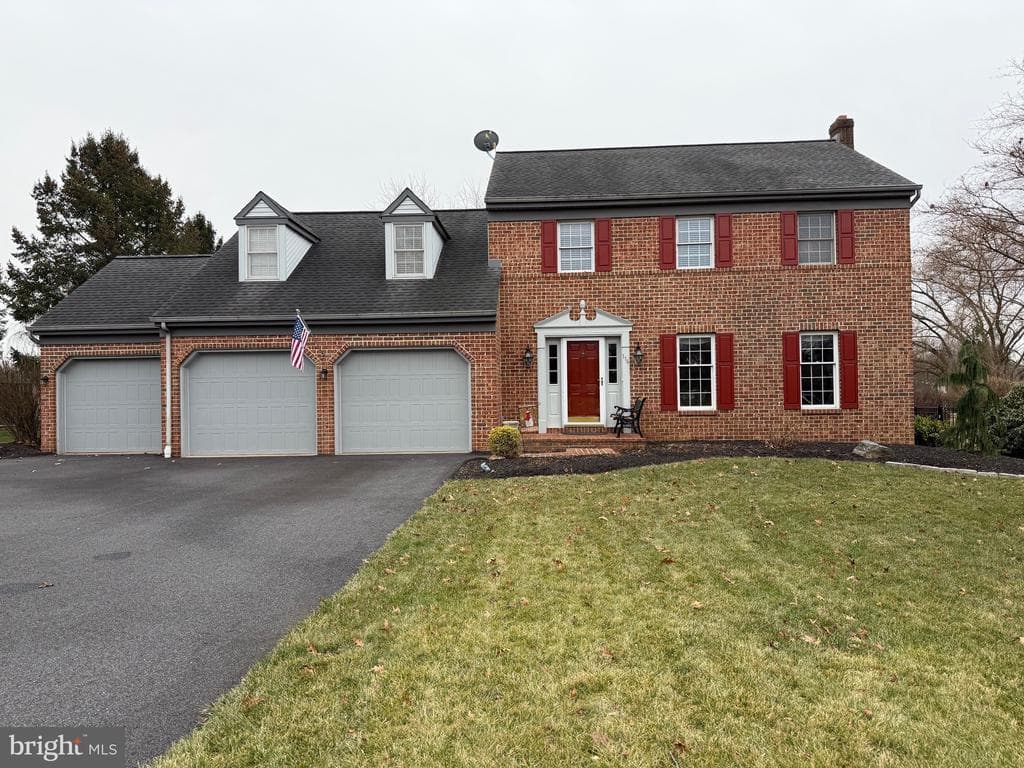 114 James Street photo 1