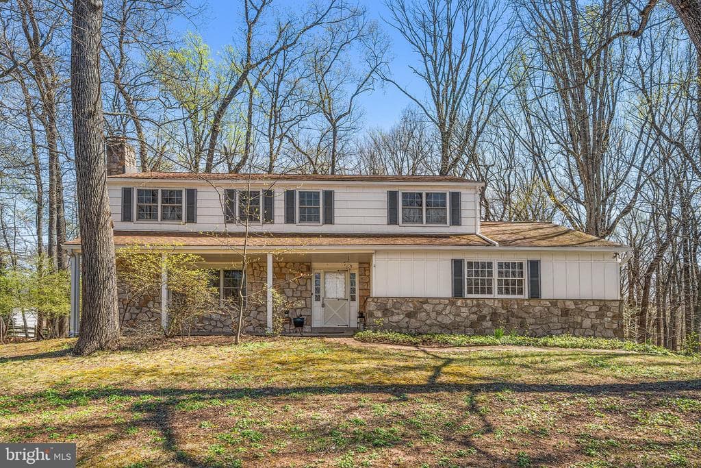 6 Cypress Lane photo 1