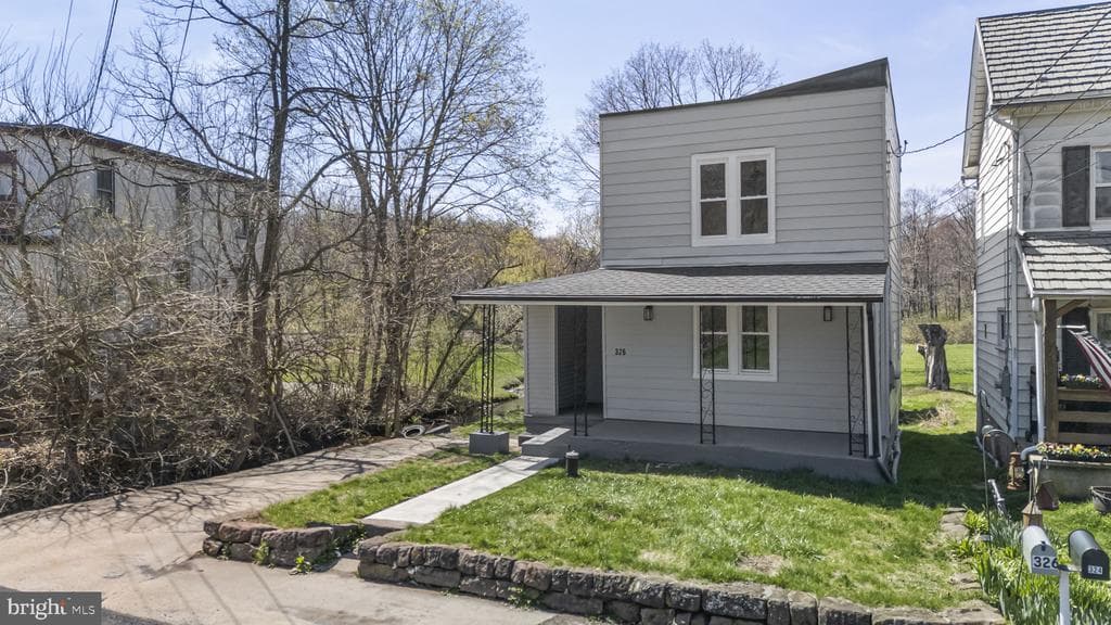 326 Vinemont Road photo 1