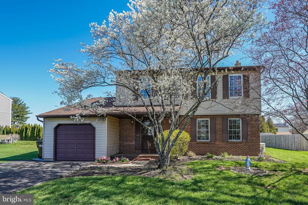 894 Herman Road photo 1