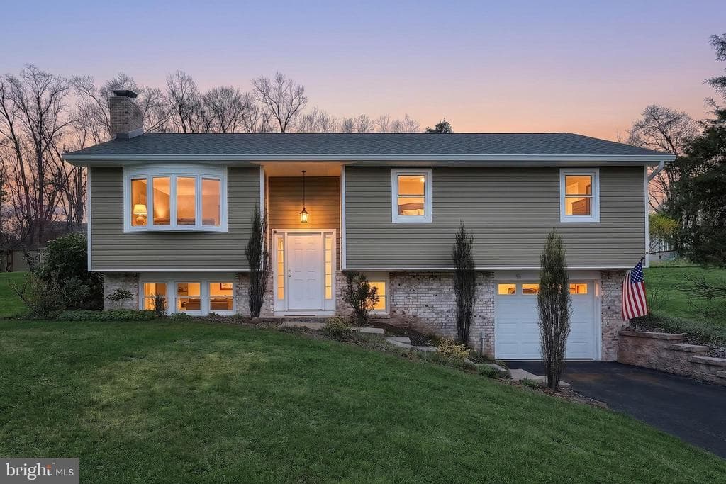 100 Bunker Hill Road photo 1