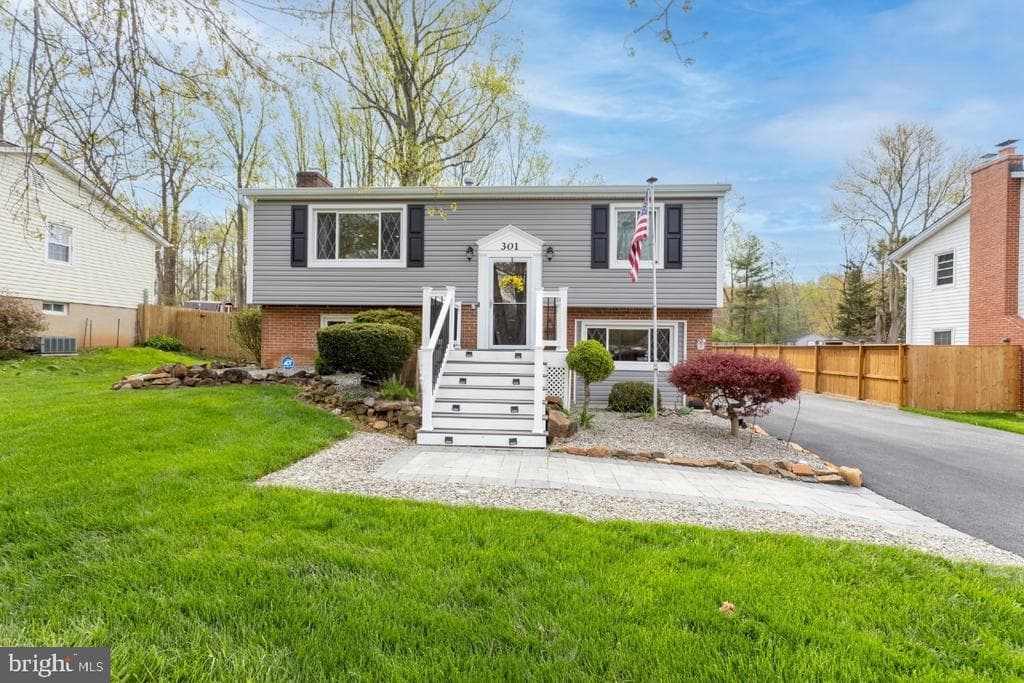 301 Bynum Ridge Road photo 1