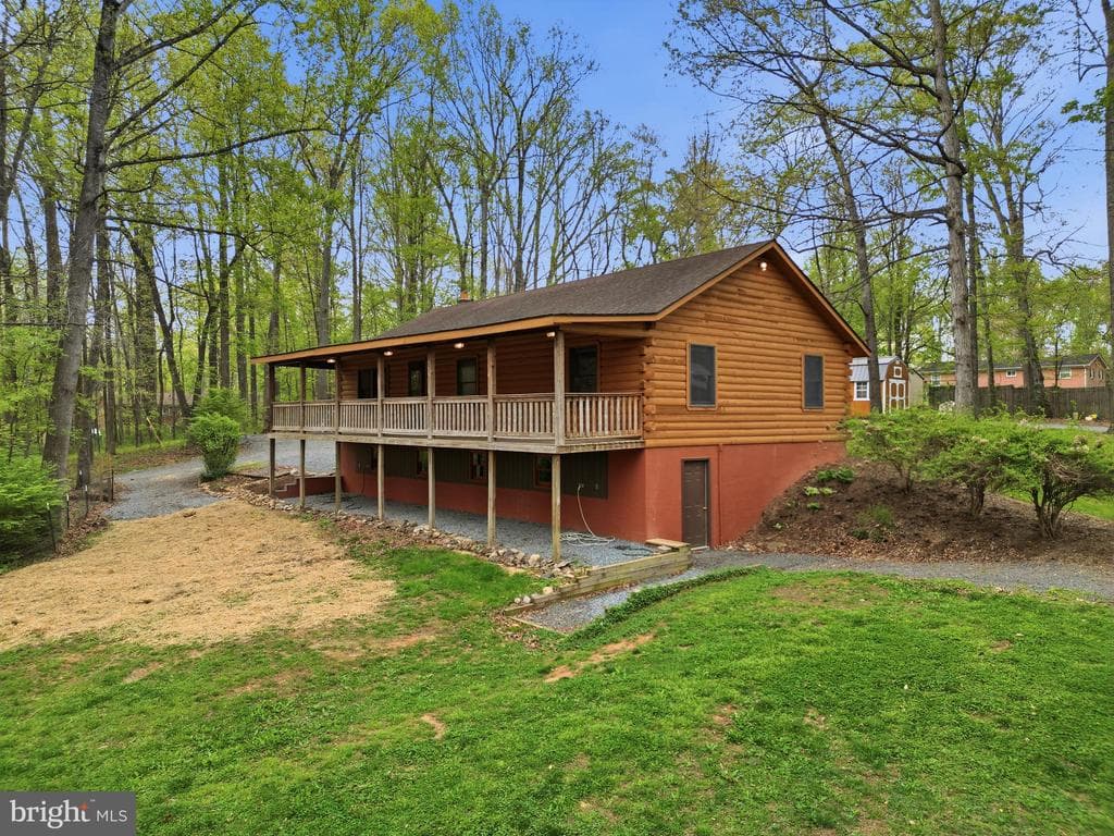 2123 Oak Park photo 1