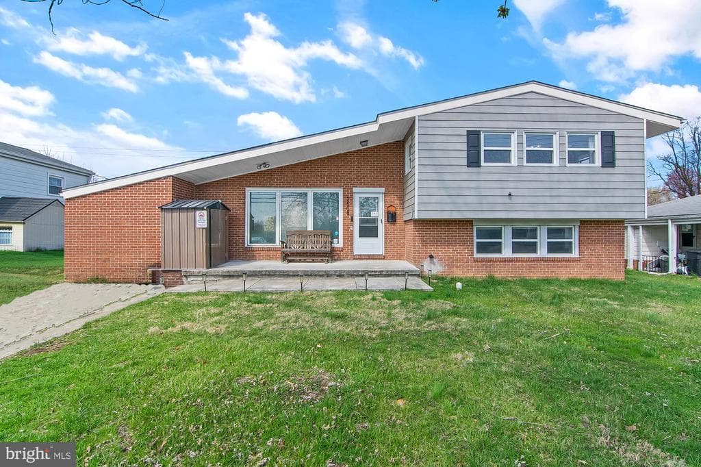 2508 Smith Avenue photo 1