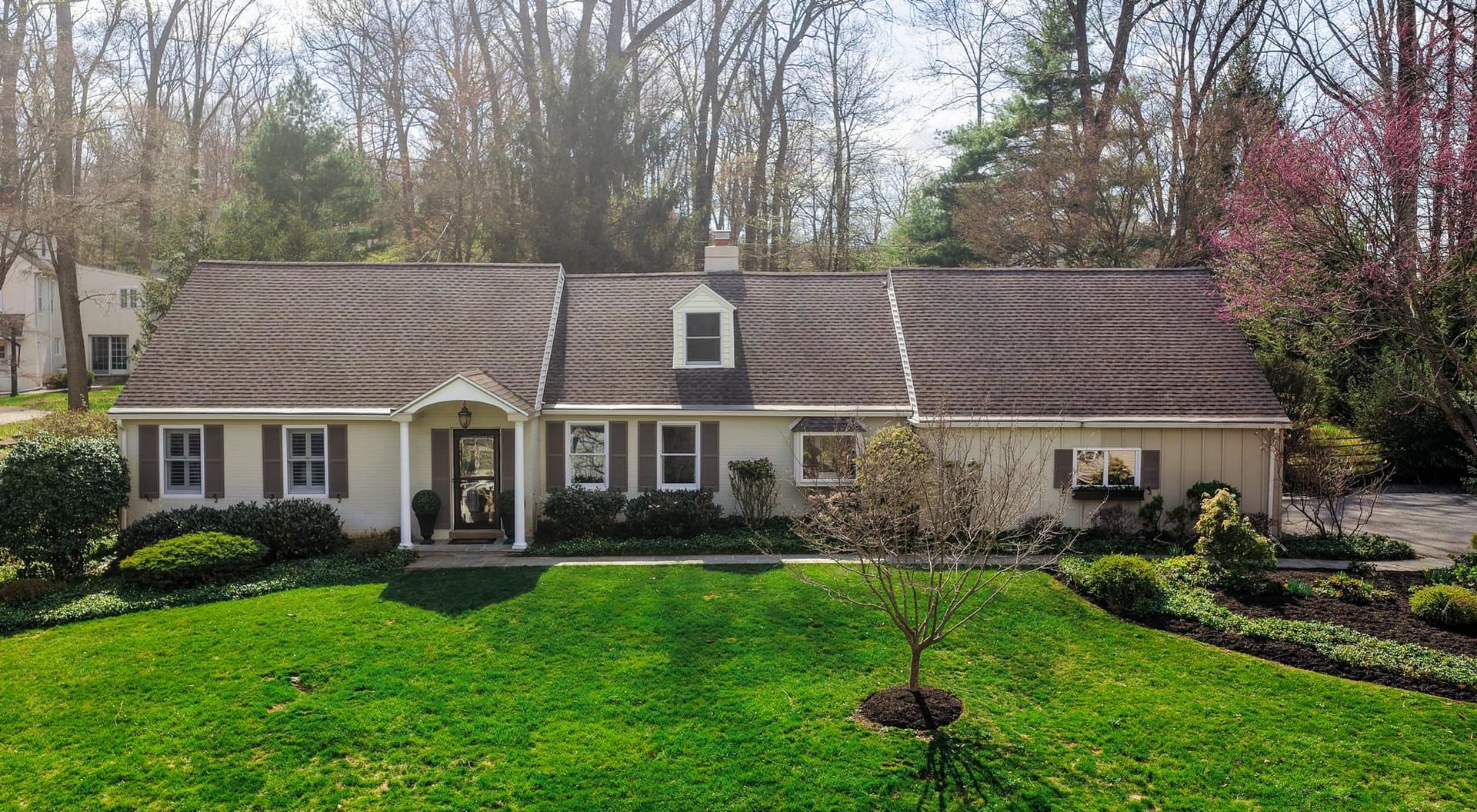 650 Timber Lane photo 1