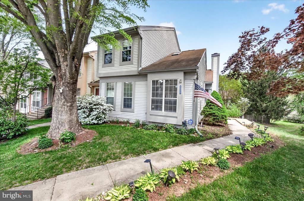 1520 Ingram Terrace photo 1