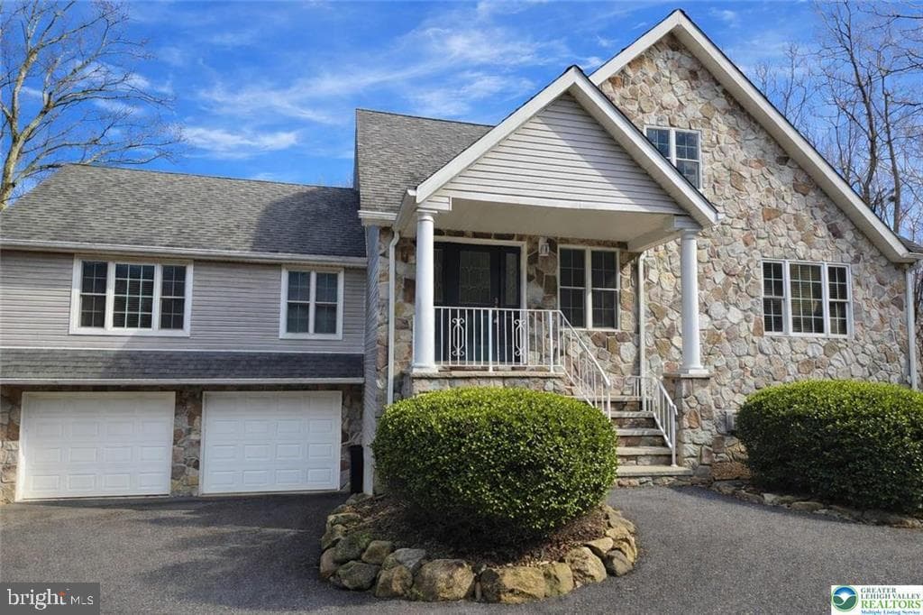 465 Green Street photo 1