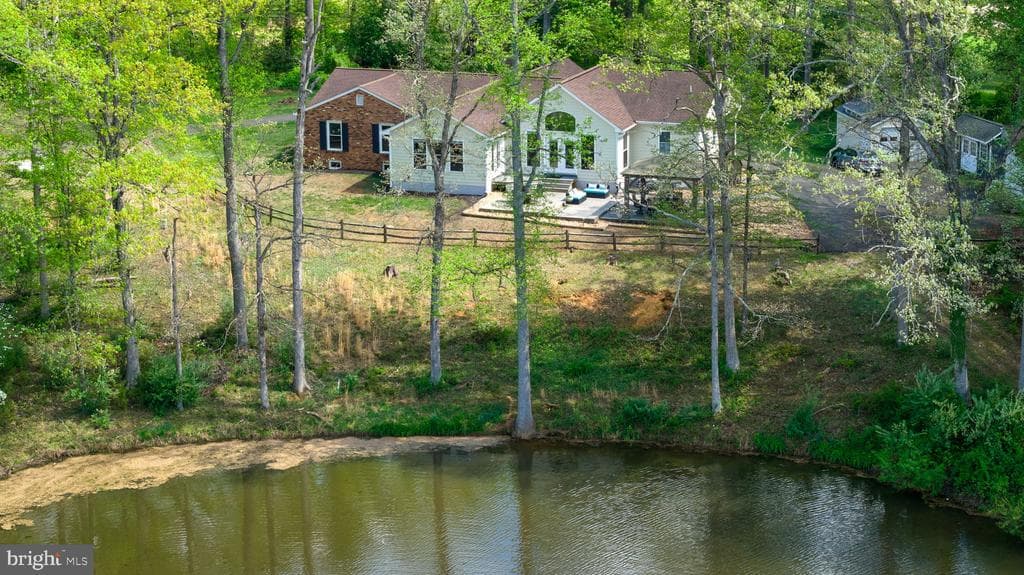 5699 Red Brick Road photo 1