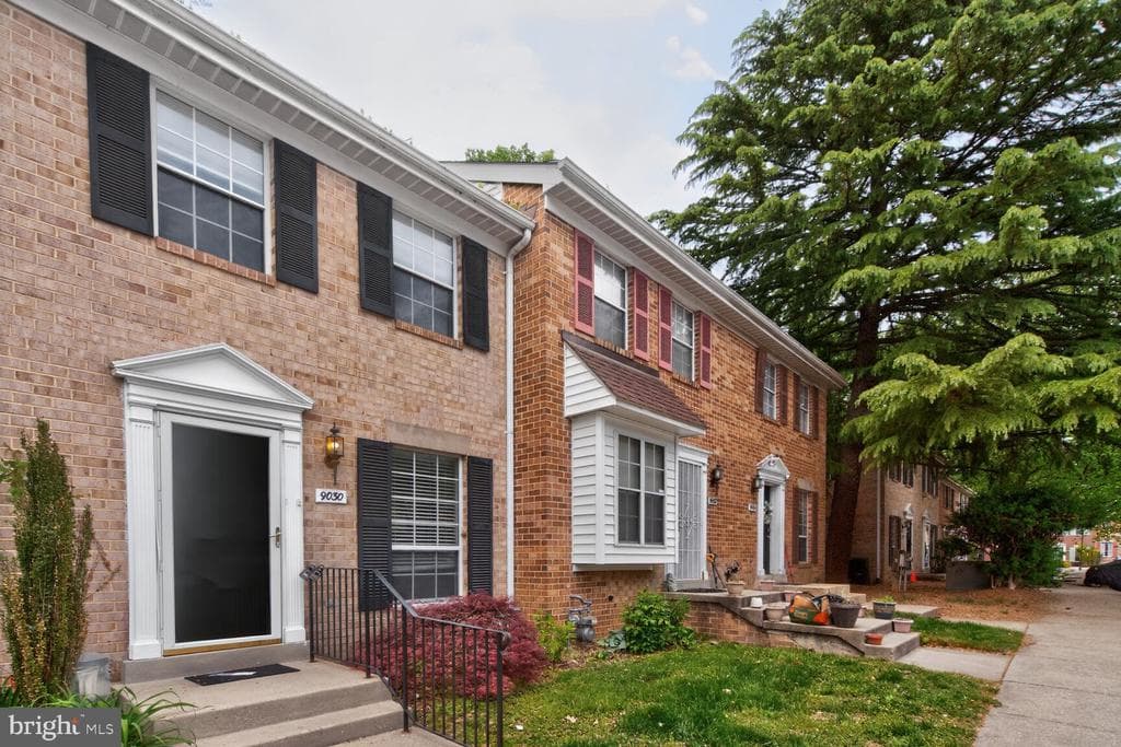 9030 Pickwick Village Terrace photo 1