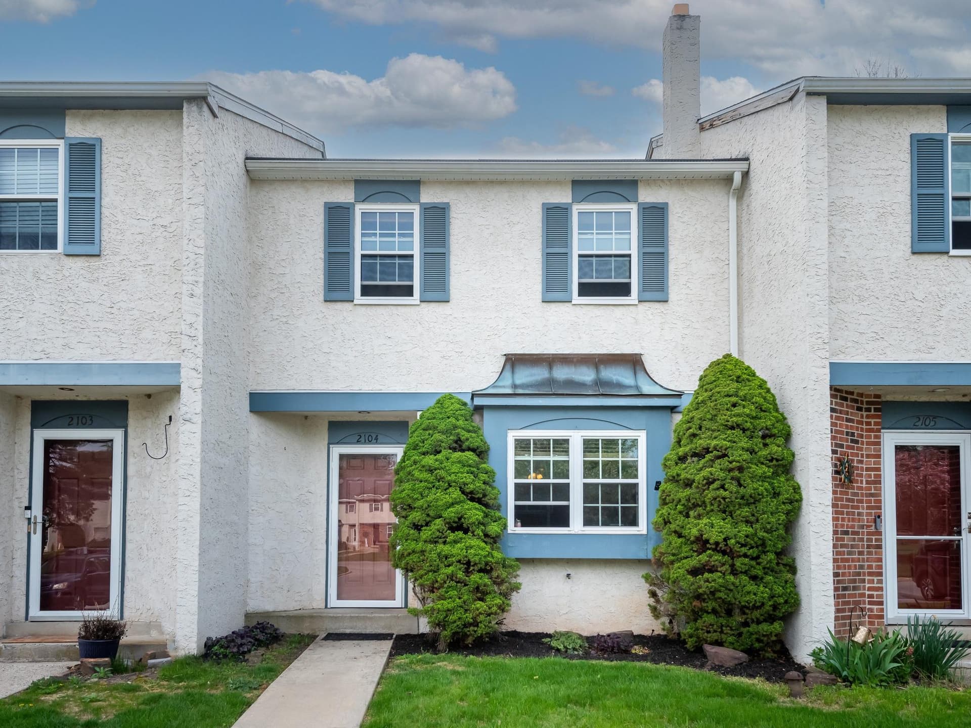 2104 Dawn Way #u-4 photo 1