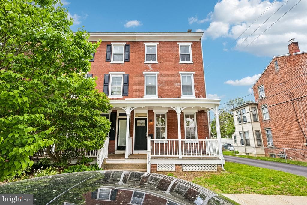 119 Magnolia Street photo 1