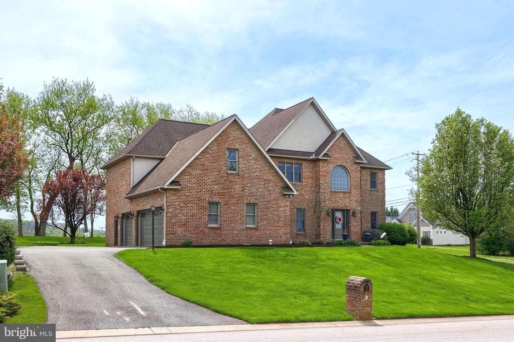2702 Chestnut Run Road photo 1