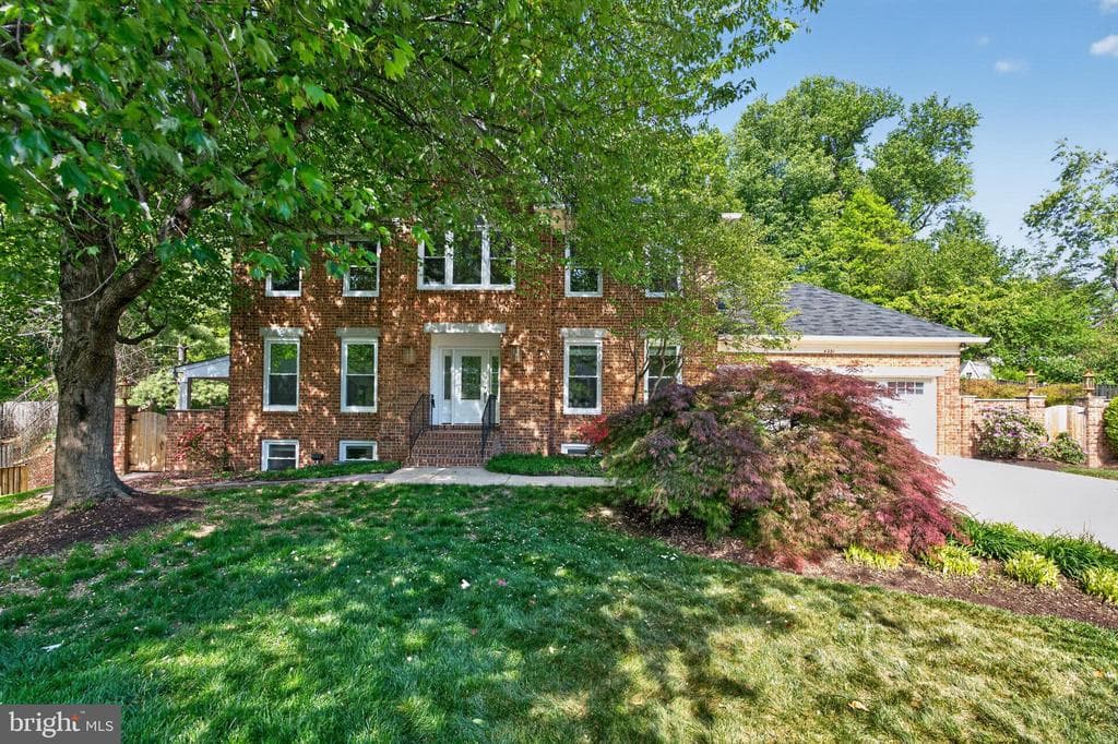 4351 Penwood Drive photo 1