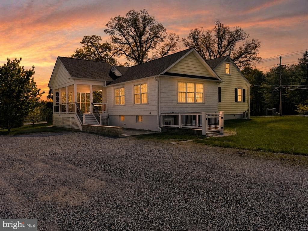 1500 Severn Road photo 1