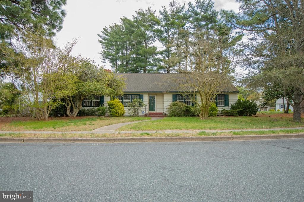 703 Mcbriety Circle photo 1