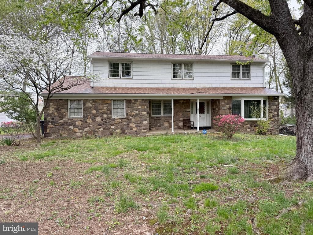 61 Fawn Drive photo 1