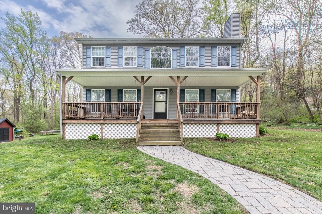 1070 State Road photo 1