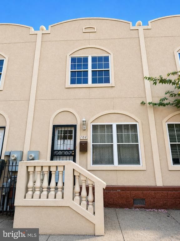 108 W Norris Street photo 1