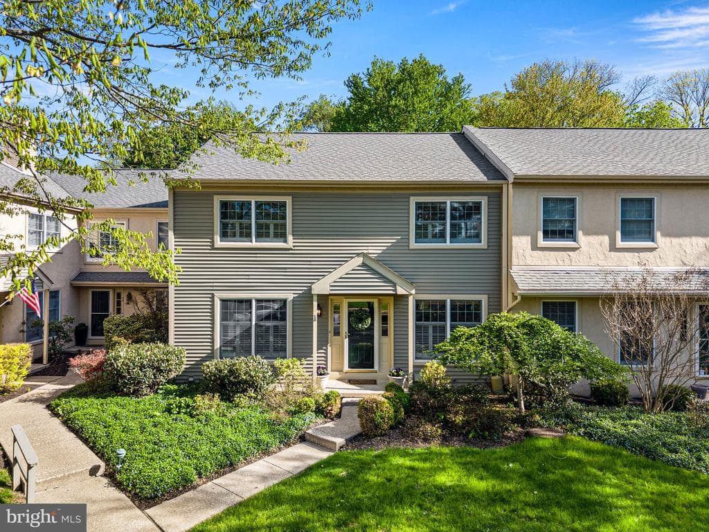 36 Wingstone Lane #36 photo 1