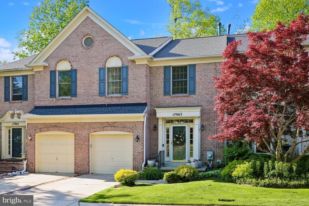 17963 Dumfries Circle photo 1
