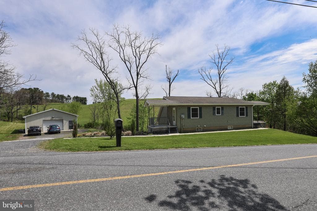 519 Old Forge Road photo 1