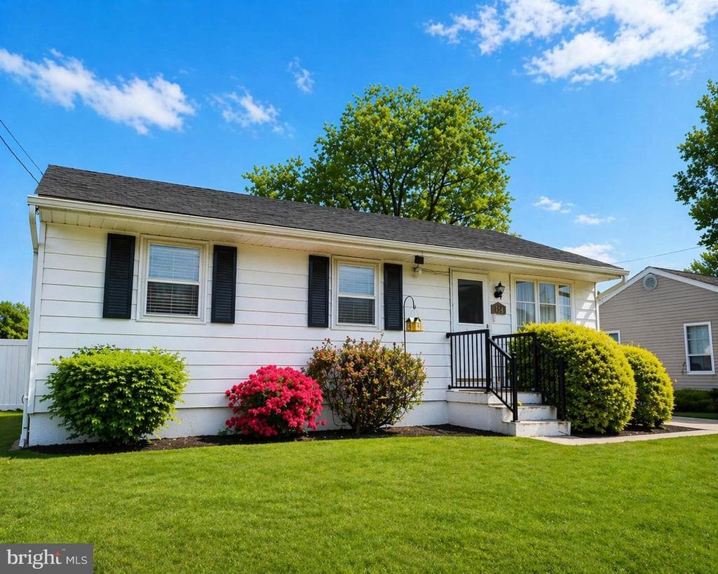 114 Roselawn Road photo 1