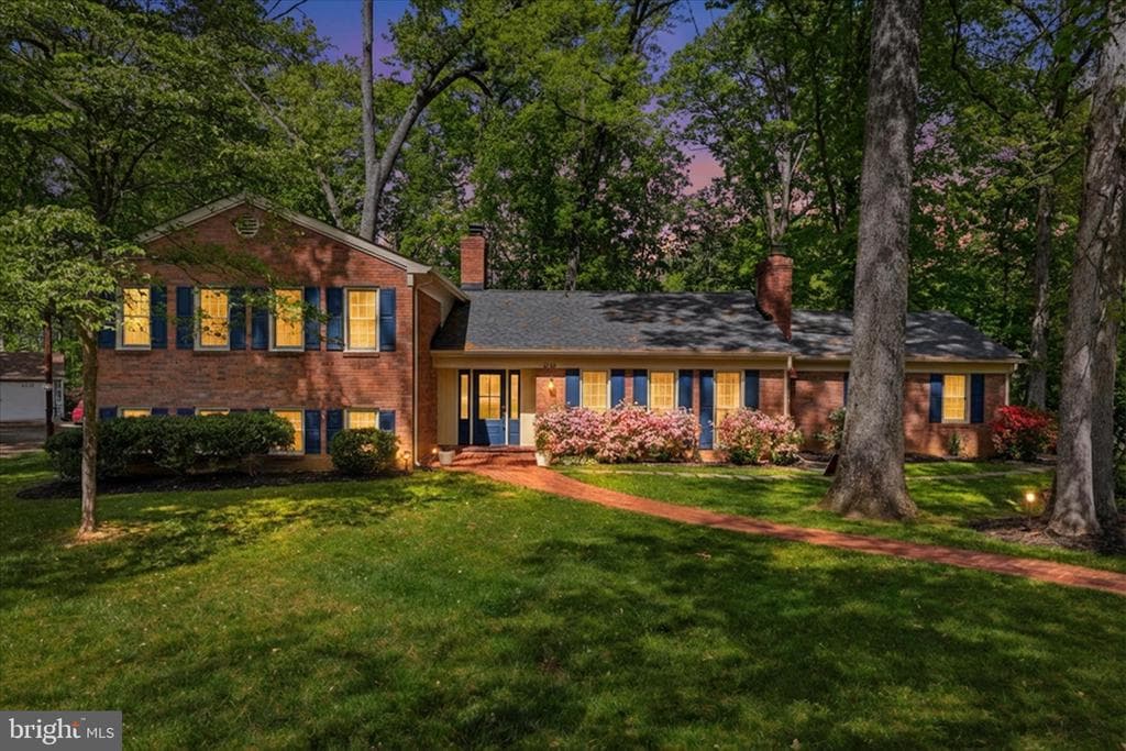 2400 Beekay Court photo 1